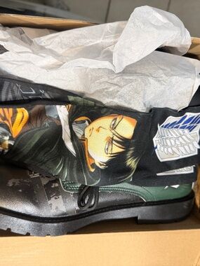 Attack on titan scout boots w/levi socks
